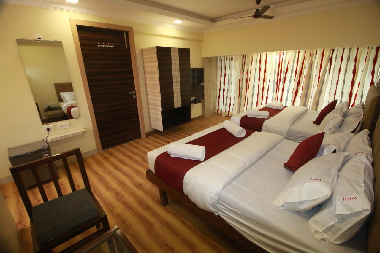 Hotel Alfa International Near Nanavati Hospital Mumbai Near Airport Mumbai Near Juhu Beach Dış mekan fotoğraf