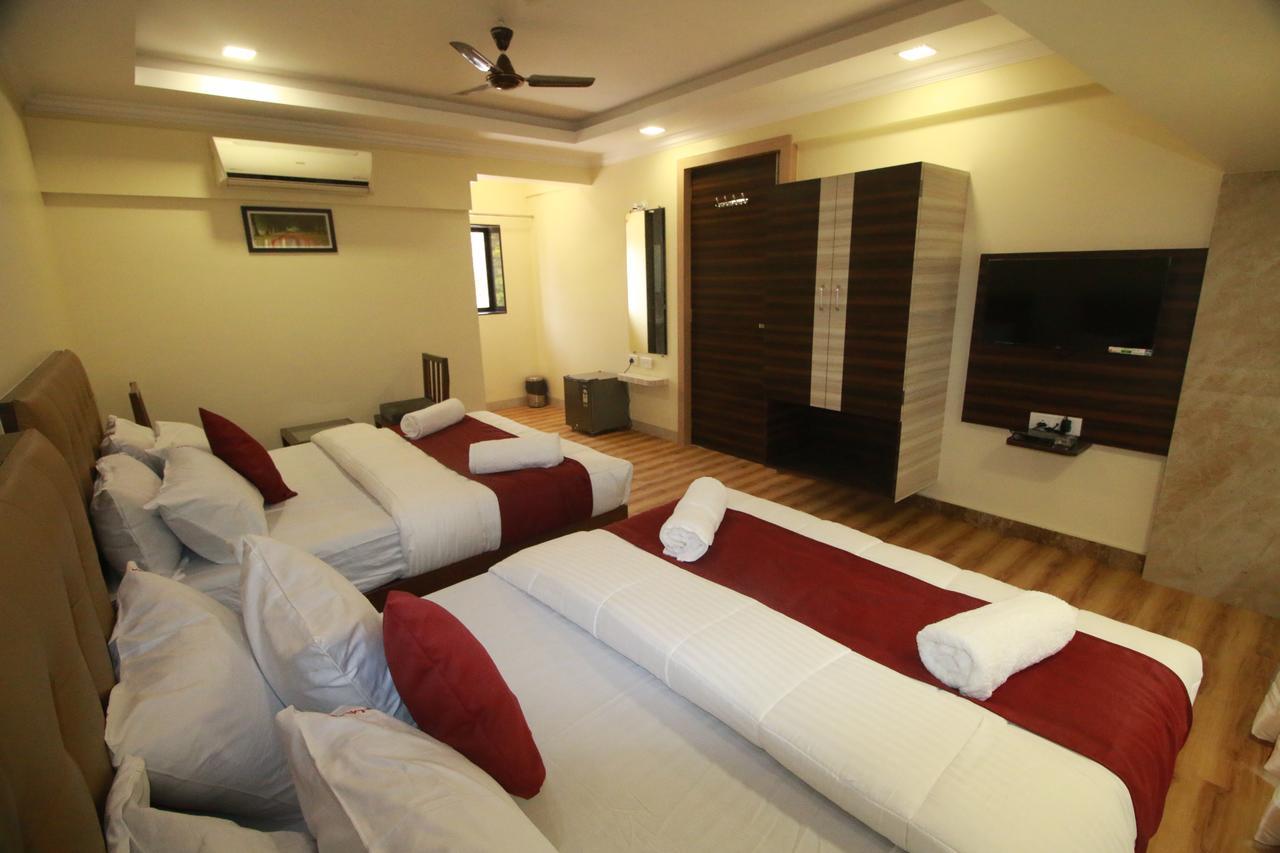 Hotel Alfa International Near Nanavati Hospital Mumbai Near Airport Mumbai Near Juhu Beach Dış mekan fotoğraf